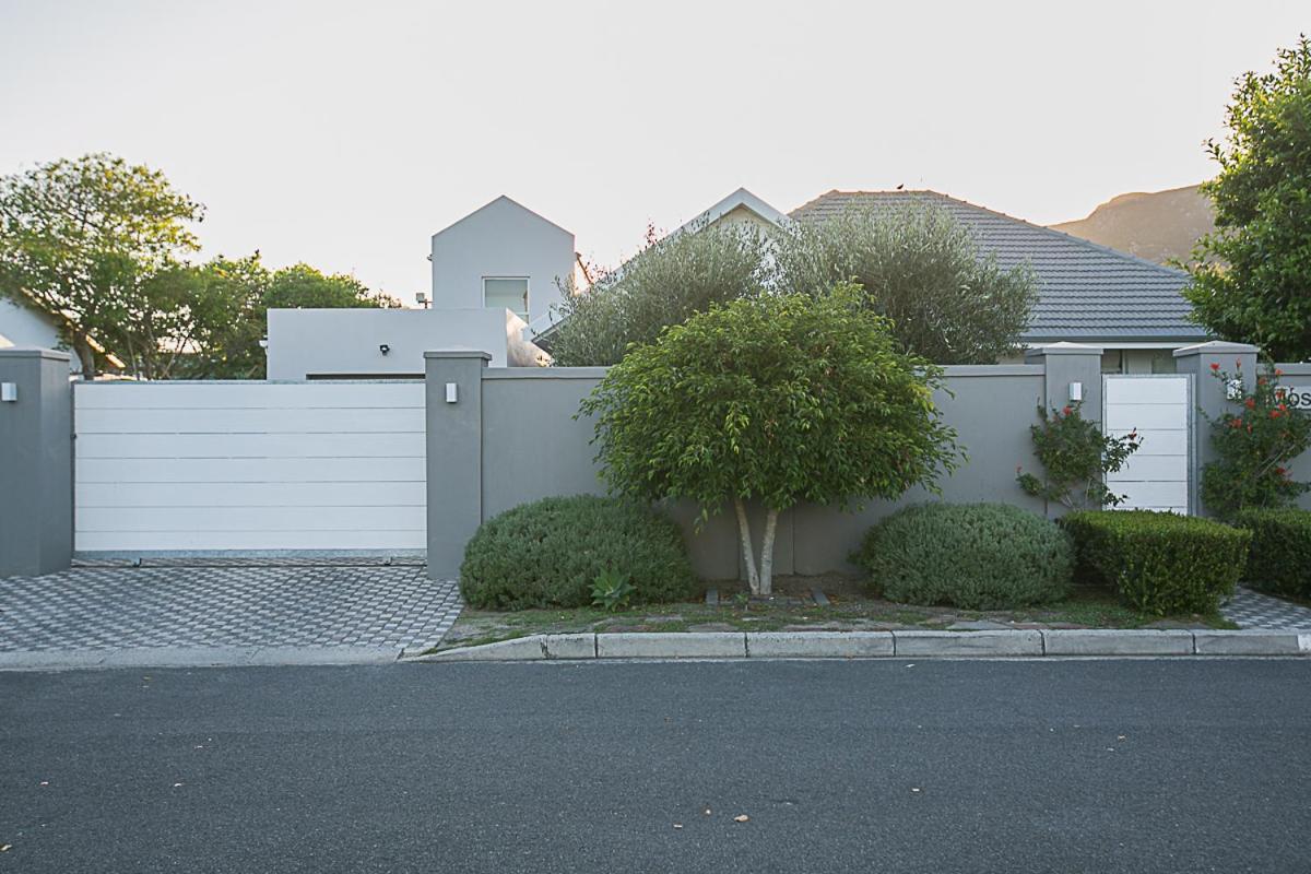 Delightful Db Story Loft With Airconditioning Apartment Hermanus Exterior photo